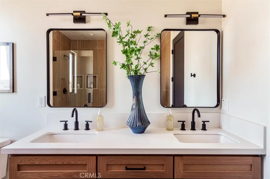 5441 Blackwelder, Los Angeles, California 90016 home-pic-16